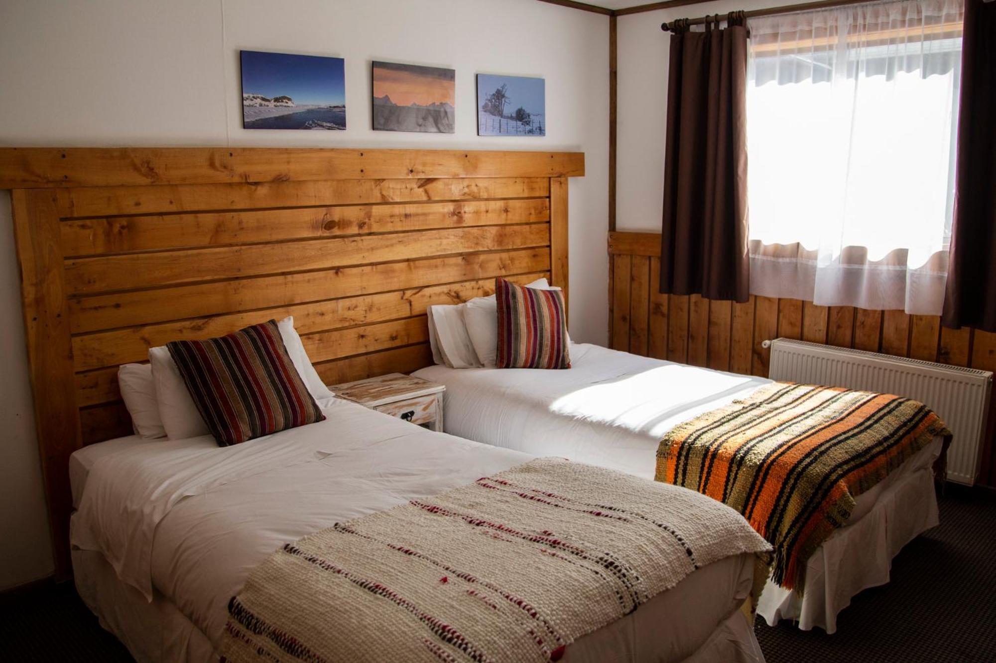 Weskar Lodge Hotel Puerto Natales Eksteriør billede