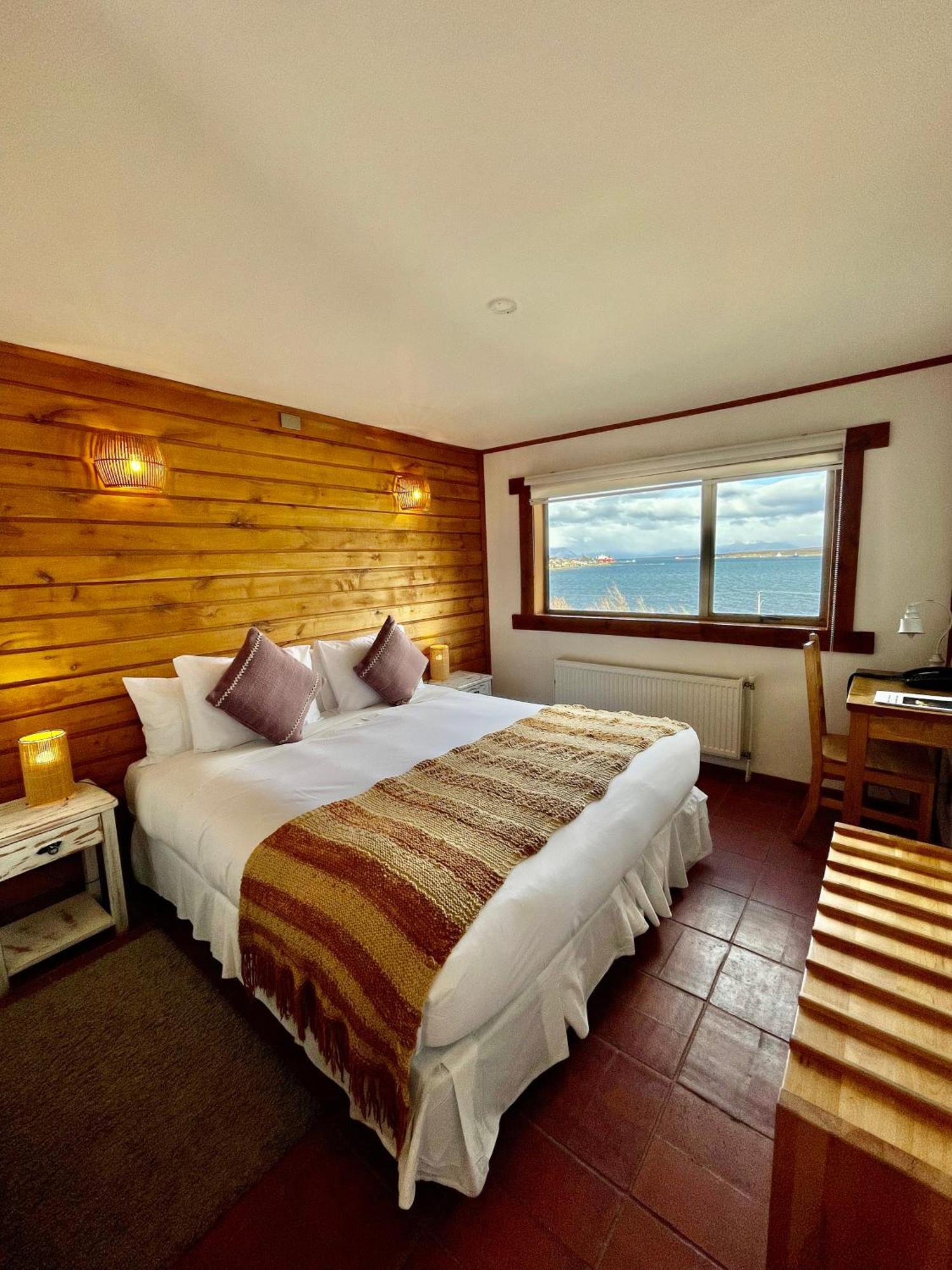 Weskar Lodge Hotel Puerto Natales Eksteriør billede